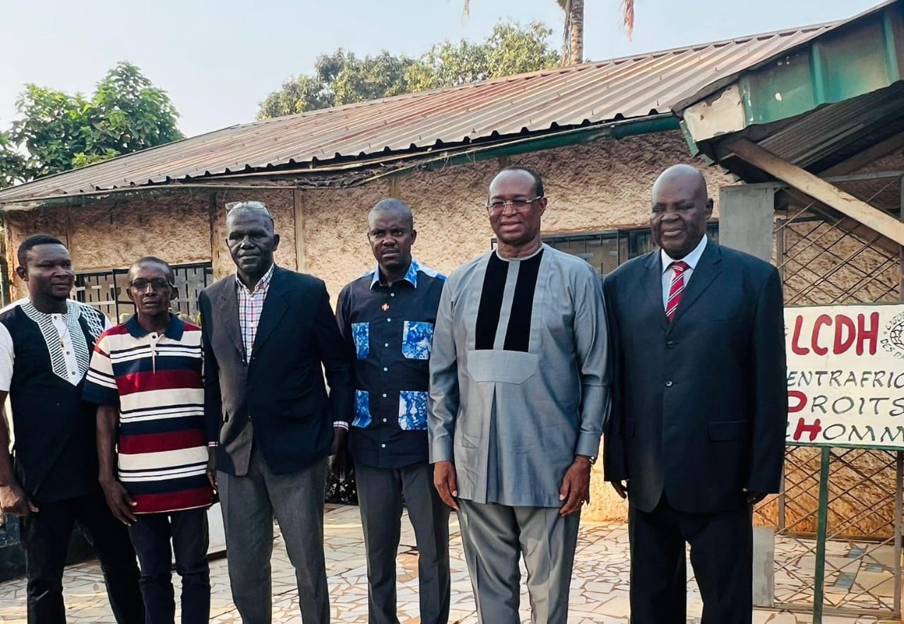 Droits humains & démocratie : AGD échange avec la société civile